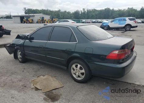2000 Honda Accord Se from USA, damaged, VIN JHMCG5678YC033301